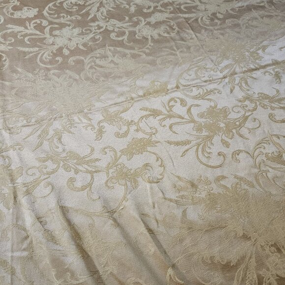 Vintage Gold Floral Damask Tablecloth 91" Square Elegant Scroll Satin Baroque De - Picture 3 of 5